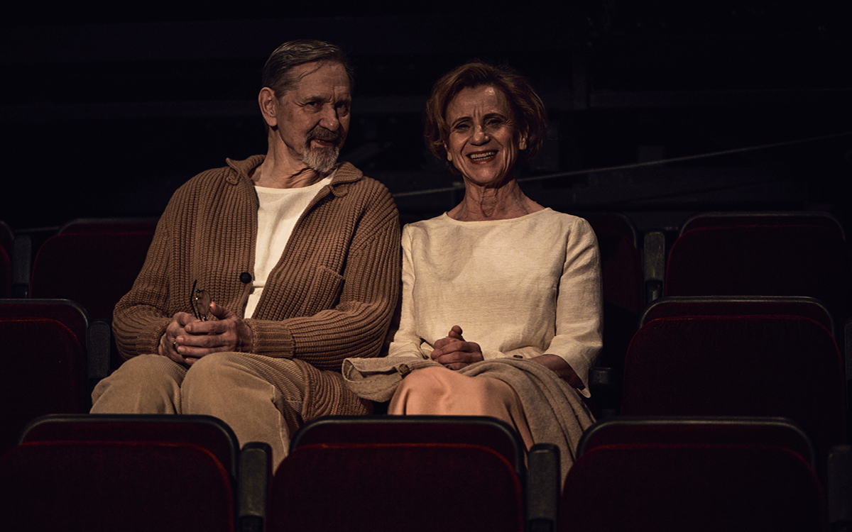 Exklusiv intervju med Ylva Eklblad och Asko Sarkola, aktuella i Florian Zellers Innan avfärd